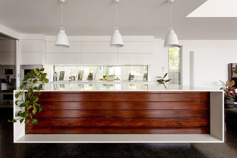 Elevation Byron Bay - Home with Heated Pool & Hot Spa - Byron Bay, Australia