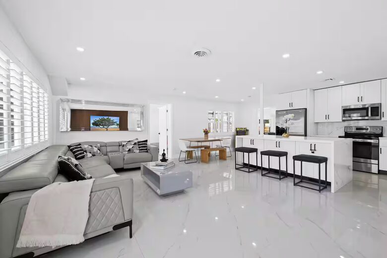 Designer South Florida Escape Near the Coast - Pompano Beach, Florida