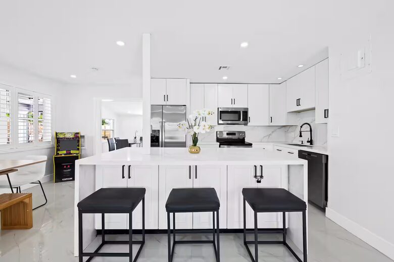 Designer South Florida Escape Near the Coast - Pompano Beach, Florida