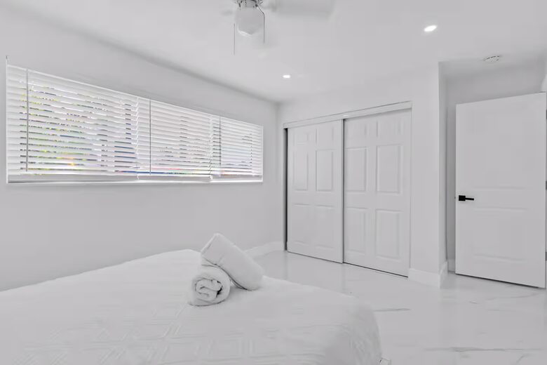 Designer South Florida Escape Near the Coast - Pompano Beach, Florida