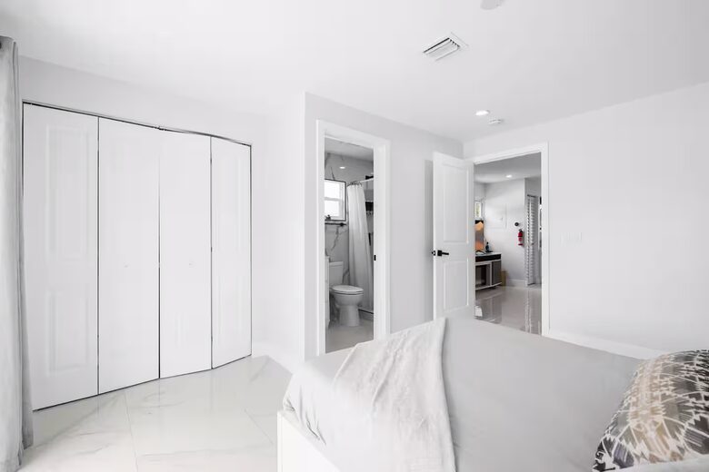 Designer South Florida Escape Near the Coast - Pompano Beach, Florida