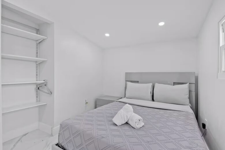 Designer South Florida Escape Near the Coast - Pompano Beach, Florida