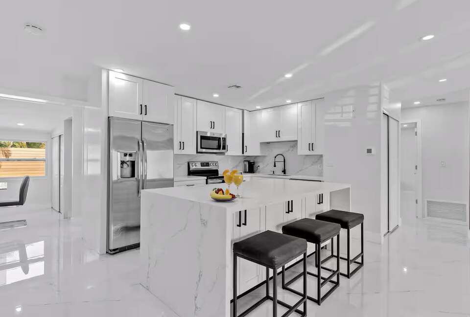 Designer South Florida Escape Near the Coast - Pompano Beach, Florida