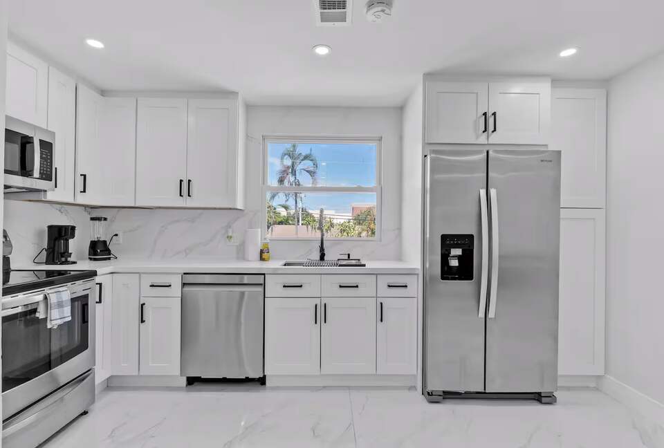 Designer South Florida Escape Near the Coast - Pompano Beach, Florida