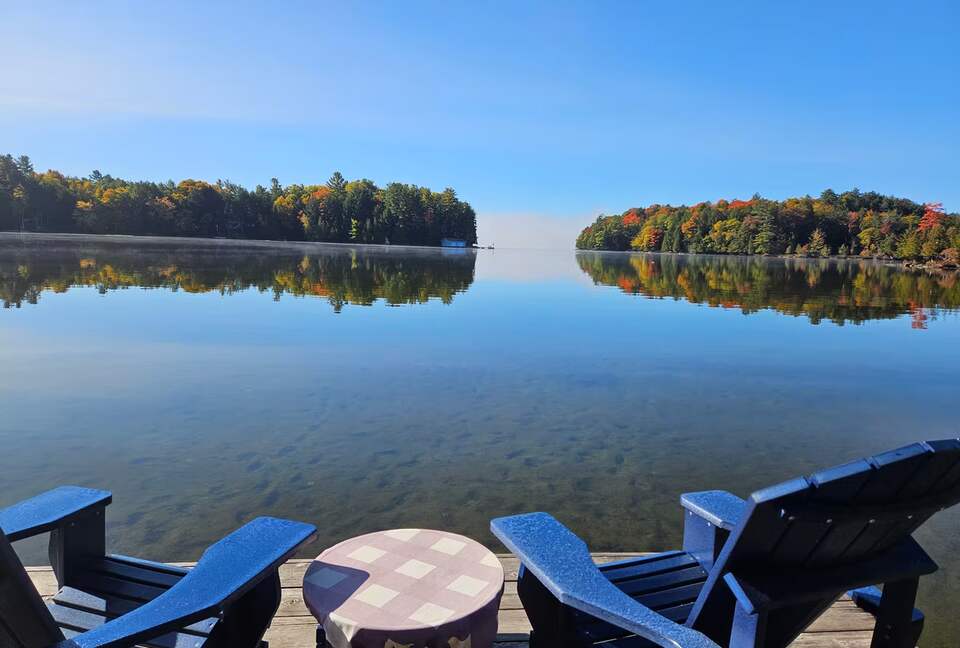 Calm Water Retreat on Lake Rosseau - Muskoka, Canada