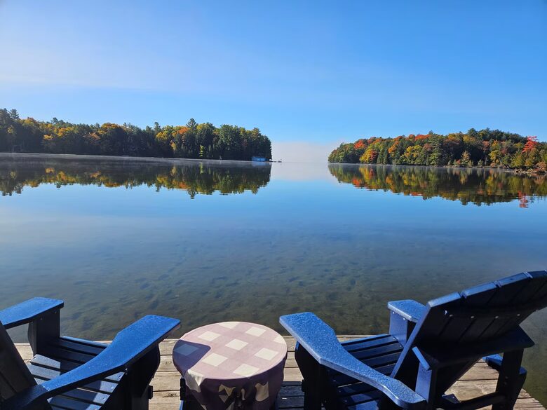 Calm Water Retreat on Lake Rosseau - Muskoka, Canada