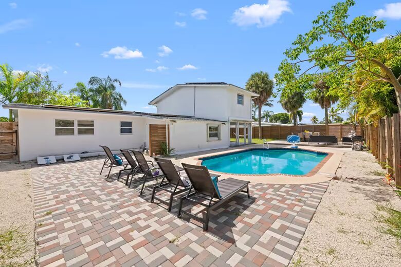 Designer South Florida Escape Near the Coast - Pompano Beach, Florida