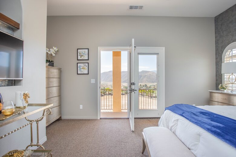 Luxury wine country retreat with gorgous panoramic views - Temecula, California