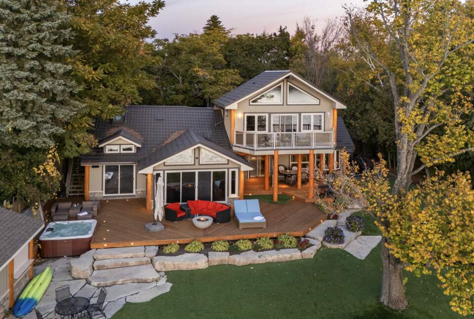 Kawartha Lakeside Landing - Fenelon Falls, Canada