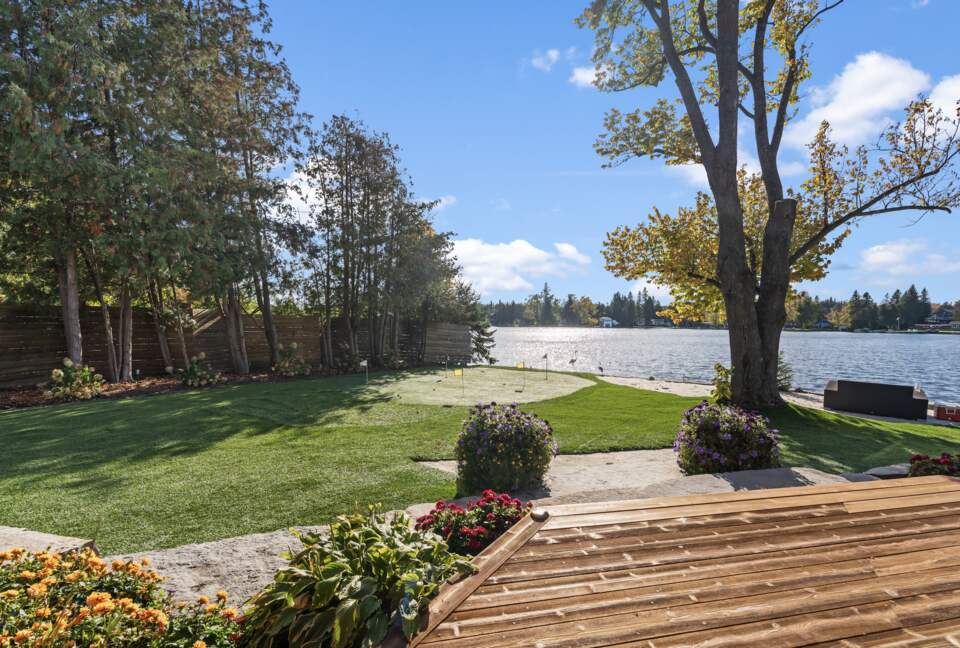 Kawartha Lakeside Landing - Fenelon Falls, Canada