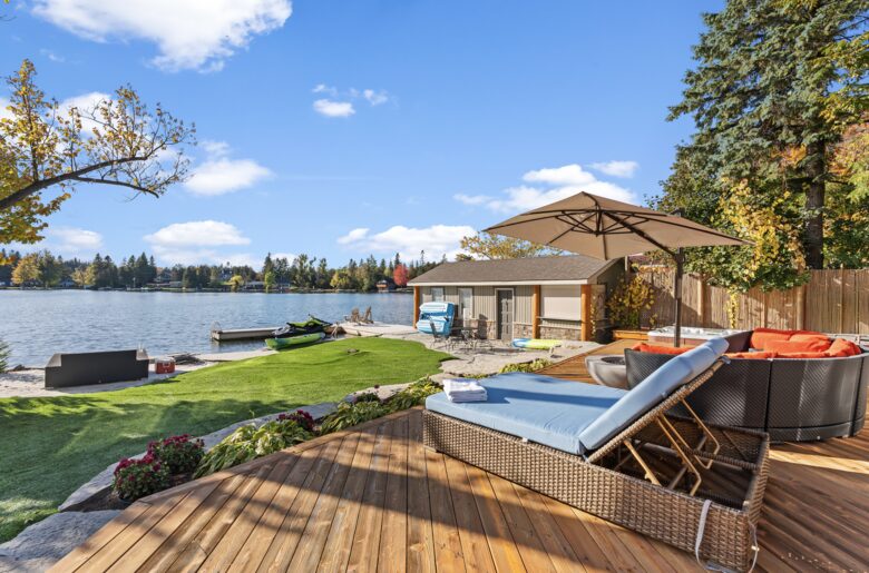 Kawartha Lakeside Landing - Fenelon Falls, Canada