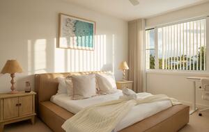 Contemporary Burleigh Heads Home Designed for Coastal Living - Gold Coast, Australia