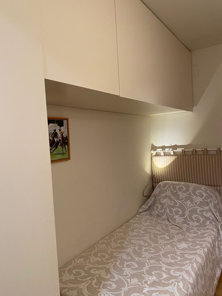 An Elegant Barcelona Residence with Private Terrace - Barcelona, Spain