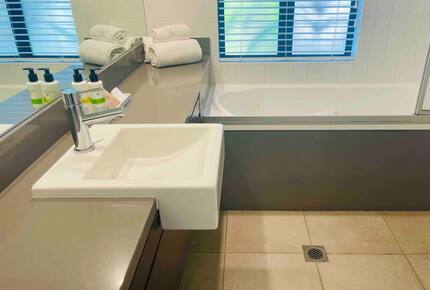 Swim-Out Lagoon Living at Sea Temple Resort & Spa Port Douglas - Port Douglas, Australia