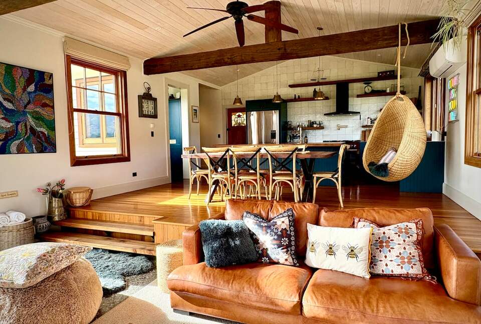 Secluded Mountain View Villa Near Wānaka - Wānaka, New Zealand