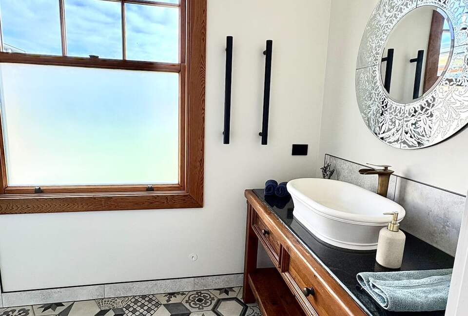 Secluded Mountain View Villa Near Wānaka - Wānaka, New Zealand