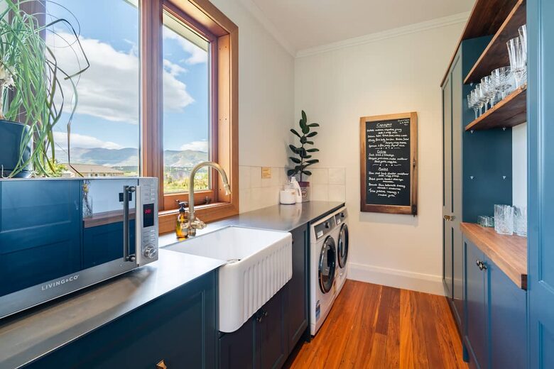 Secluded Mountain View Villa Near Wānaka - Wānaka, New Zealand