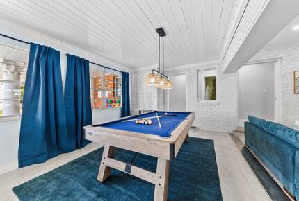 Waterfront Retreat with Pool, Pickleball & Sauna - West Palm Beach, Florida