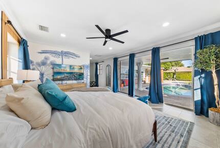 Waterfront Retreat with Pool, Pickleball & Sauna - West Palm Beach, Florida