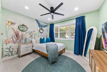 Waterfront Retreat with Pool, Pickleball & Sauna - West Palm Beach, Florida