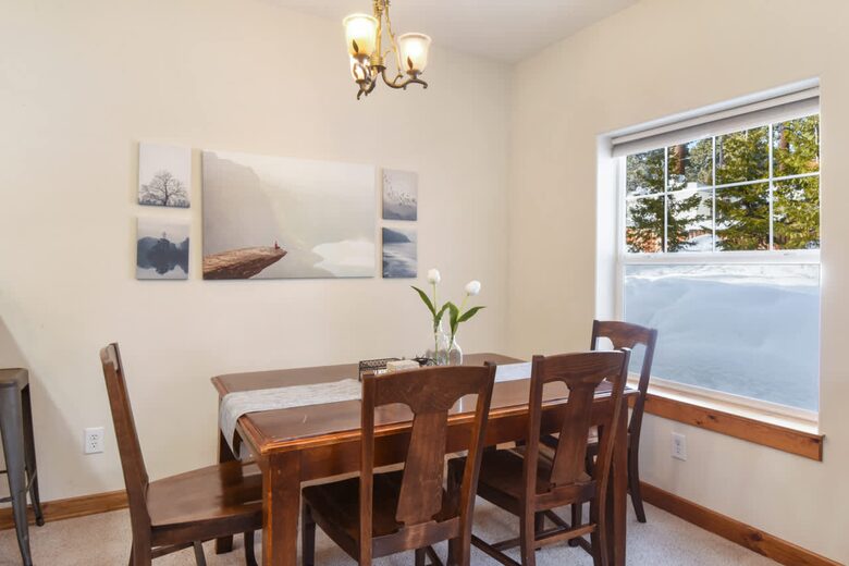 Tahoe Vista Home Near Beach & Skiing - tahoe vista, California