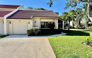 Windermere Townhouse at PGA National - Palm Beach Gardens, Florida