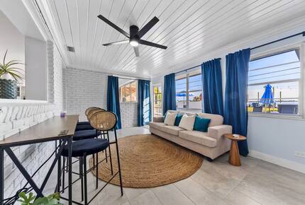 Waterfront Retreat with Pool, Pickleball & Sauna - West Palm Beach, Florida