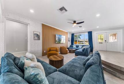 Waterfront Retreat with Pool, Pickleball & Sauna - West Palm Beach, Florida