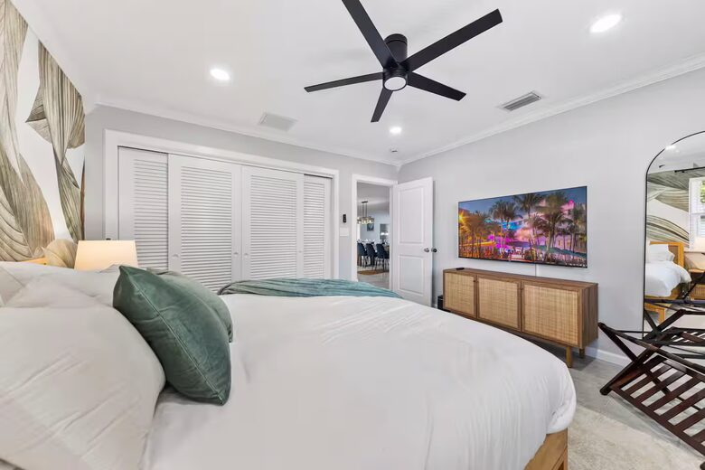 Waterfront Retreat with Pool, Pickleball & Sauna - West Palm Beach, Florida