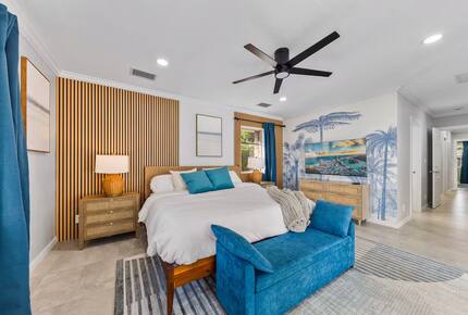 Waterfront Retreat with Pool, Pickleball & Sauna - West Palm Beach, Florida