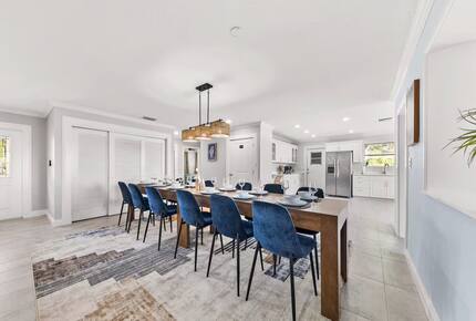 Waterfront Retreat with Pool, Pickleball & Sauna - West Palm Beach, Florida