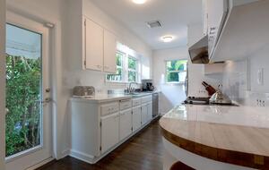 Refined Palm Beach Family Sanctuary - Palm Beach, Florida