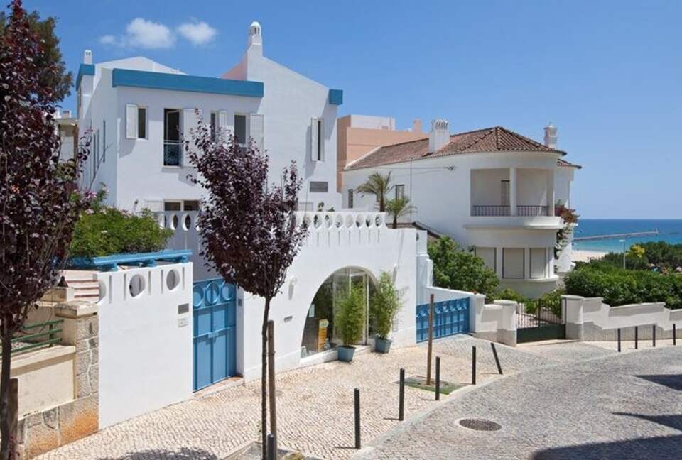 1930s Oceanview Villa Steps from Praia da Rocha - Praia da Rocha, Portugal