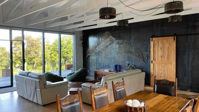 Architectural Coastal Retreat Above the Bay of Plenty - Matatā, New Zealand