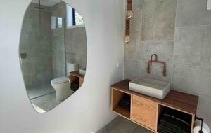 Architectural Coastal Retreat Above the Bay of Plenty - Matatā, New Zealand