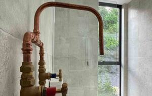 Architectural Coastal Retreat Above the Bay of Plenty - Matatā, New Zealand