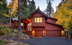 Spacious Northstar Ski & Village Escape - Truckee, California