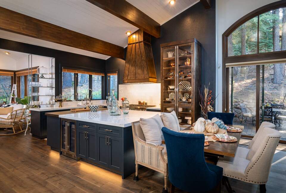 Spacious Northstar Ski & Village Escape - Truckee, California