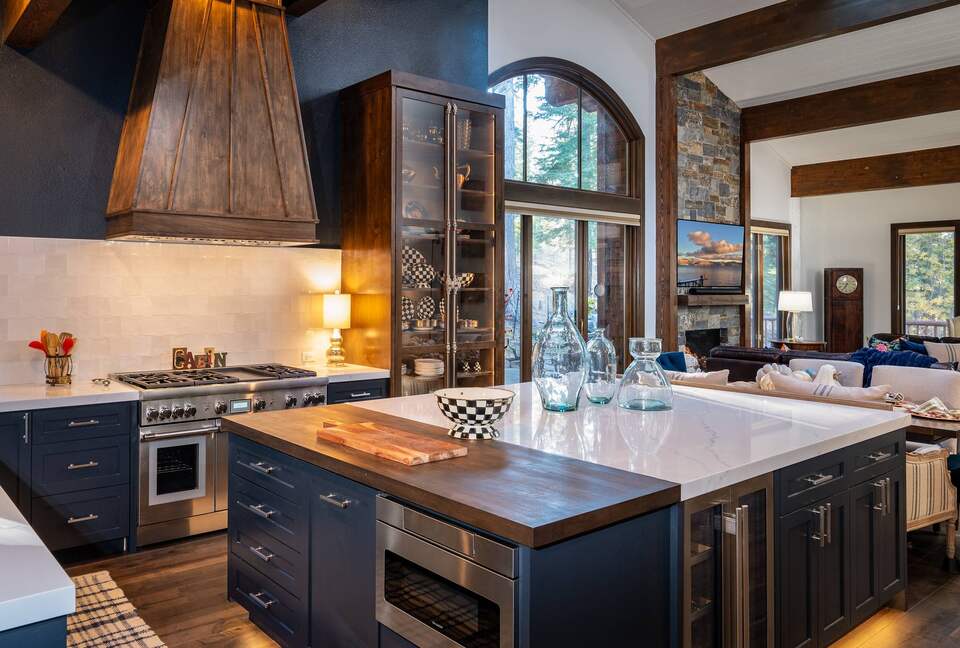 Spacious Northstar Ski & Village Escape - Truckee, California