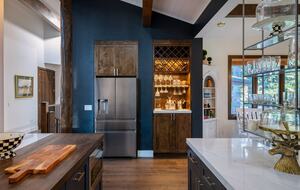 Spacious Northstar Ski & Village Escape - Truckee, California