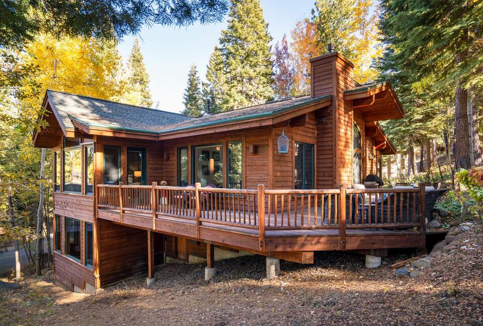 Spacious Northstar Ski & Village Escape - Truckee, California