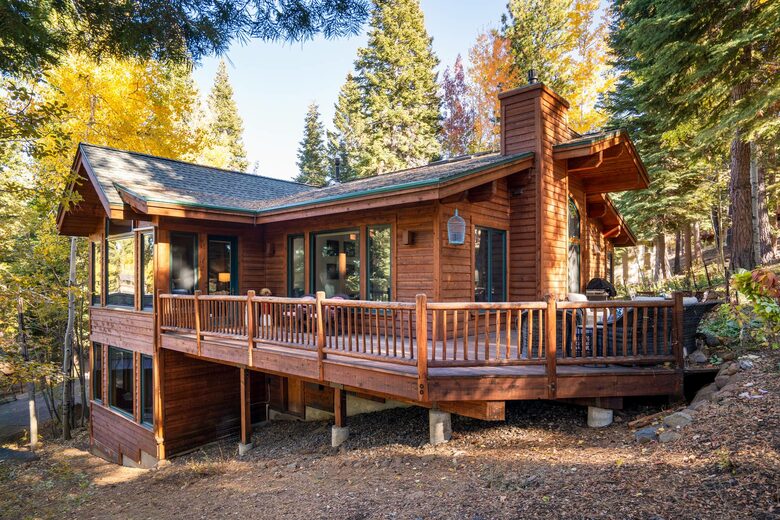 Spacious Northstar Ski & Village Escape - Truckee, California