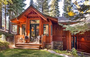 Spacious Northstar Ski & Village Escape - Truckee, California