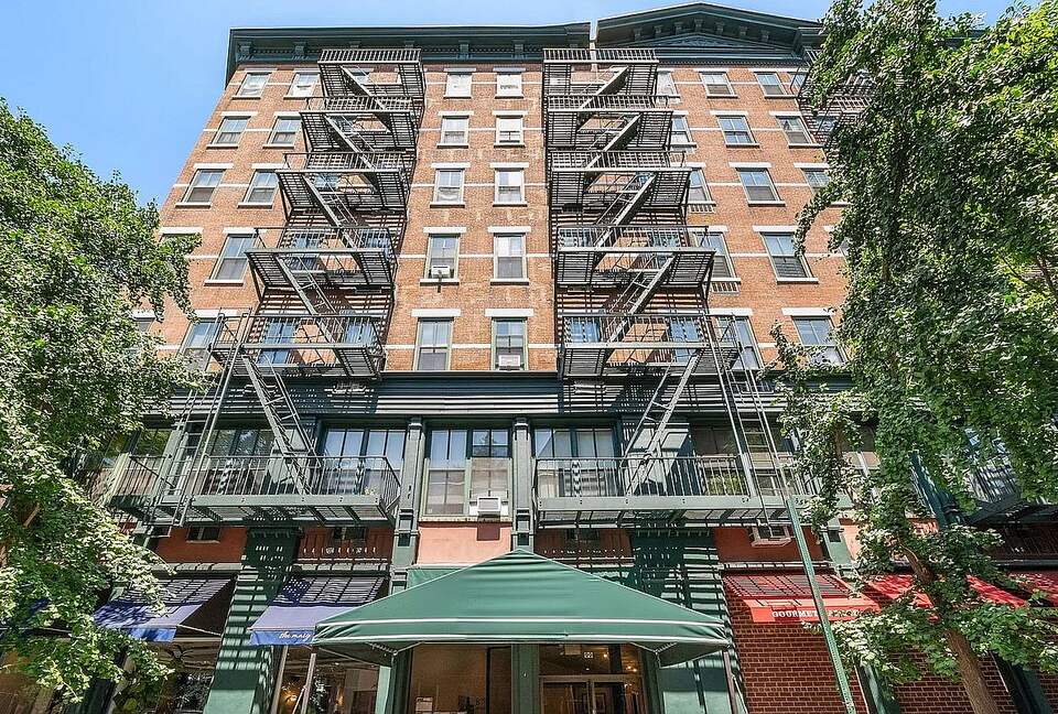 Panoramic West Village River View Residence - New York City, New York