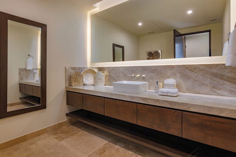 Diamante Oceanview Estate on El Cardonal - Cabo San Lucas, Mexico