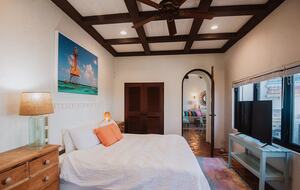 Spanish-Style Harbourfront Escape in Abaco - Marsh Harbour, Bahamas