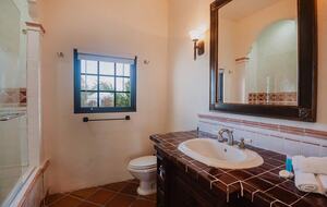 Spanish-Style Harbourfront Escape in Abaco - Marsh Harbour, Bahamas