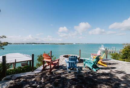 Spanish-Style Harbourfront Escape in Abaco - Marsh Harbour, Bahamas