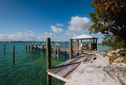 Spanish-Style Harbourfront Escape in Abaco - Marsh Harbour, Bahamas