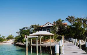 Spanish-Style Harbourfront Escape in Abaco - Marsh Harbour, Bahamas